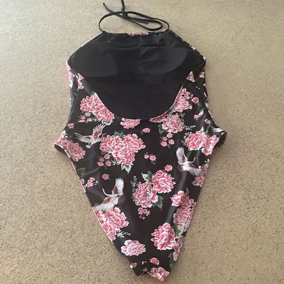 Black halter neck one piece swimsuit with roses and cranes print - Picture 2 of 14